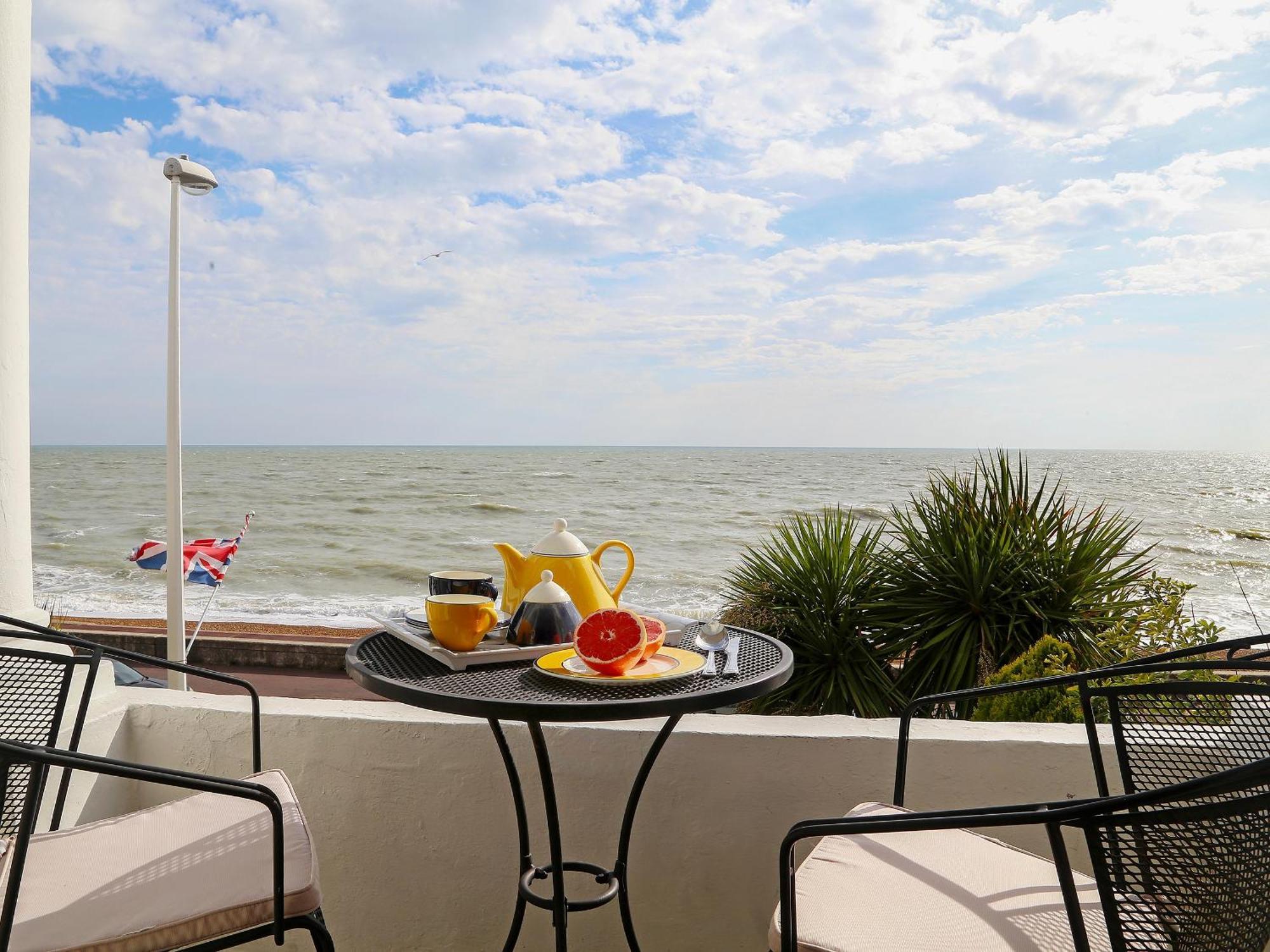 Seashore Apartment Sandgate Exterior foto